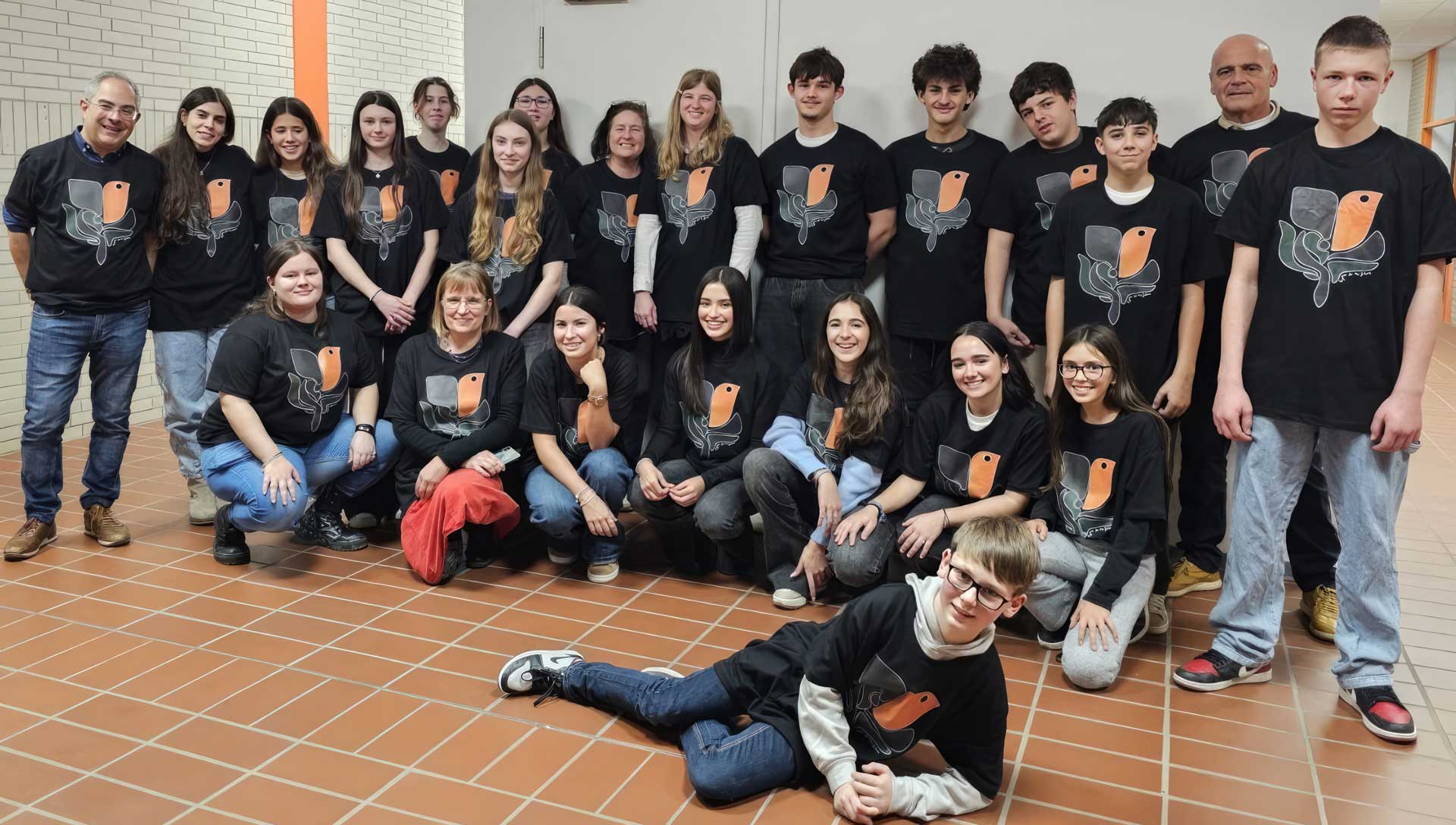 Gruppenfoto spanischer Schüler am Gymnasium in Speicher zum Austausch im Januar 2025